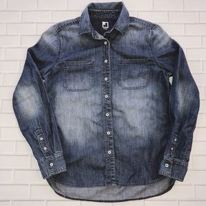 Chambray boyfriend shirt